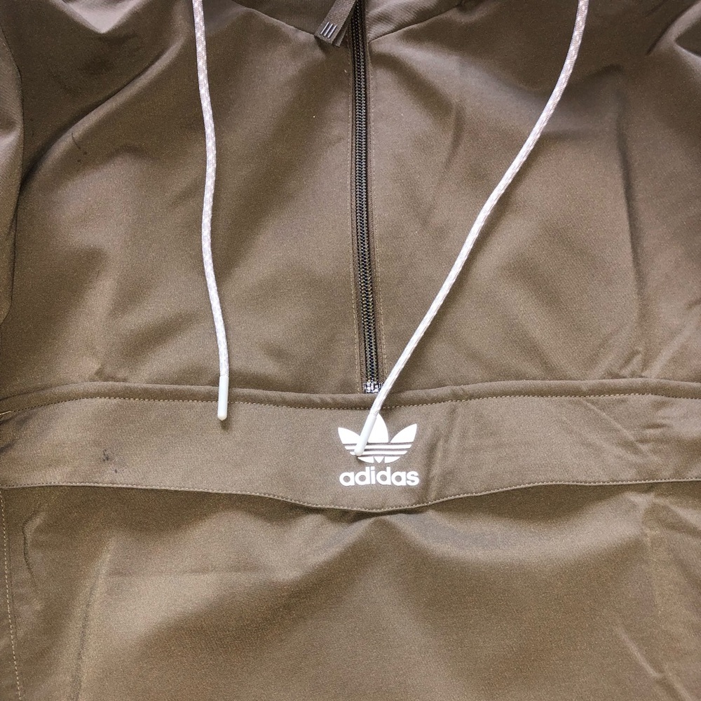 Adidas Windbreaker Olive - Picture 4 of 5